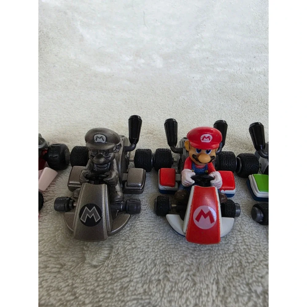 Nintendo Mario Kart Pull Back Racer Lot of 6 Mario Luigi Metal Mario Diecast